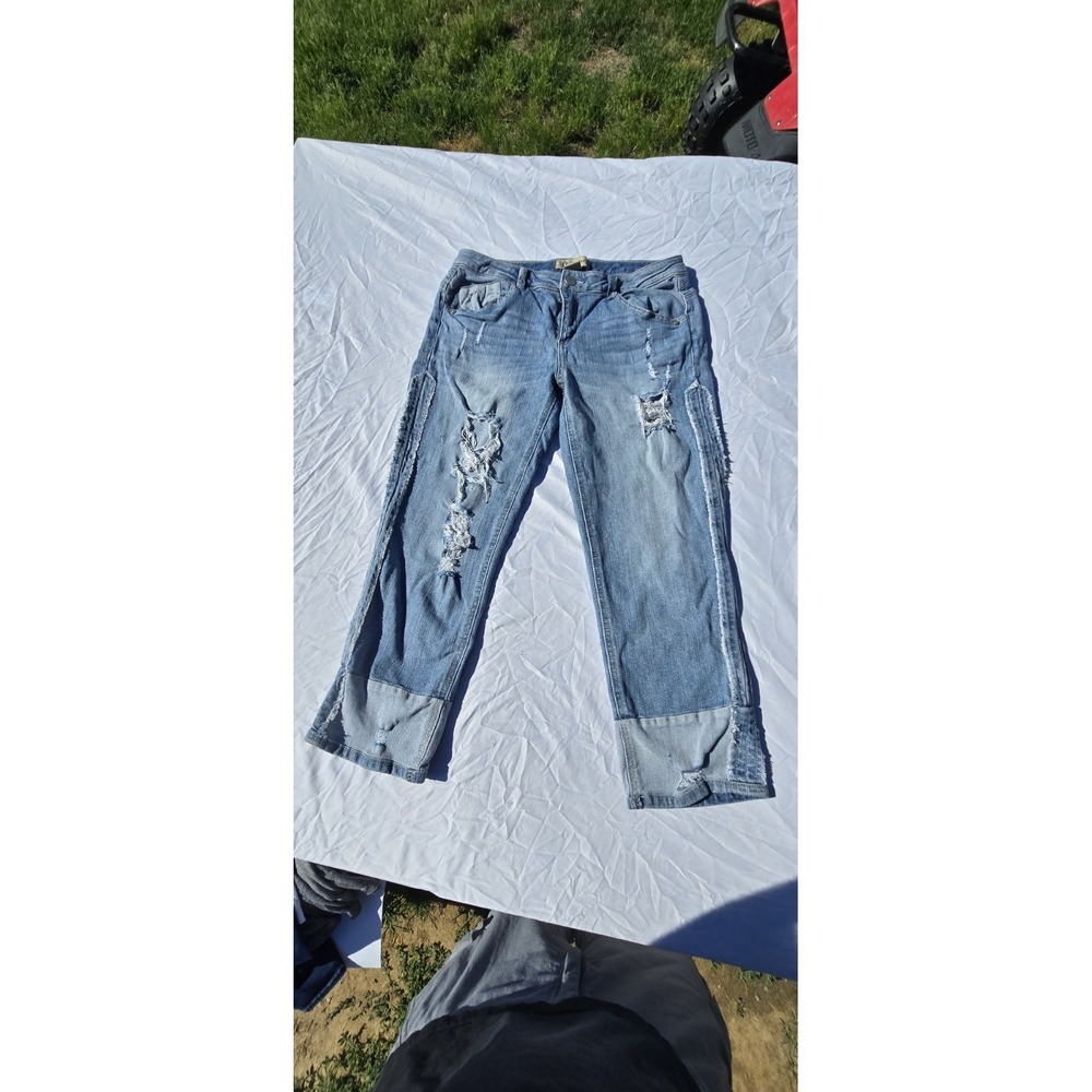 blue Democracy Flex-ellent Style jeans in a size 8